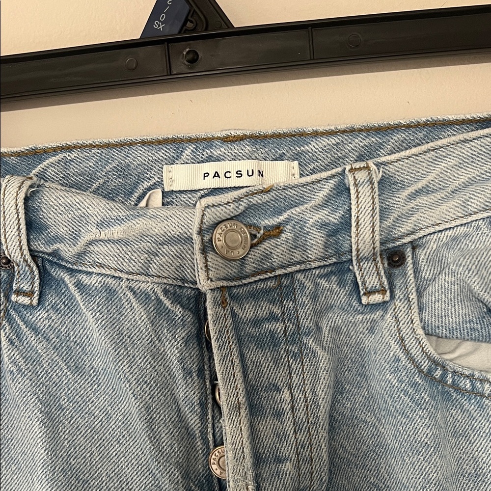 PacSun Light Blue Jeans with Dark Blue Patch - Picture 2 of 6
